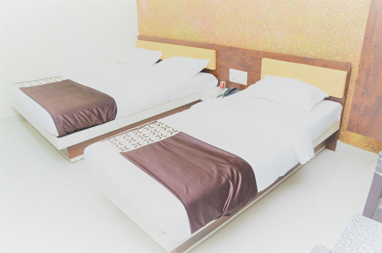 Hotel Bansidhar Somnāth Eksteriør bilde